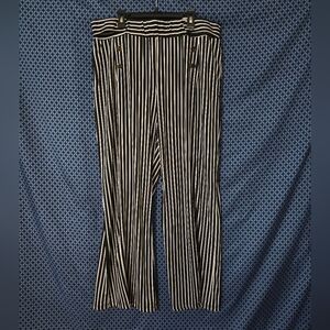 Sabrina Lauren - Ladies Elegant Black And White Striped Wide Leg Dress Pants.